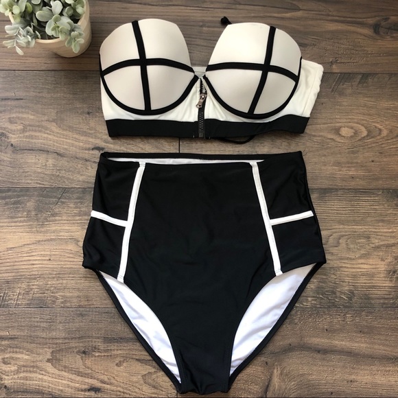 Other - High waist black and white baiting suit